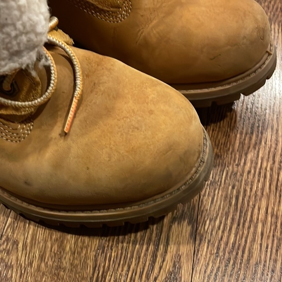TIMBERLAND® WATERPROOF women’s teddy fleece fold down BOOTS size 7 - Picture 9 of 11